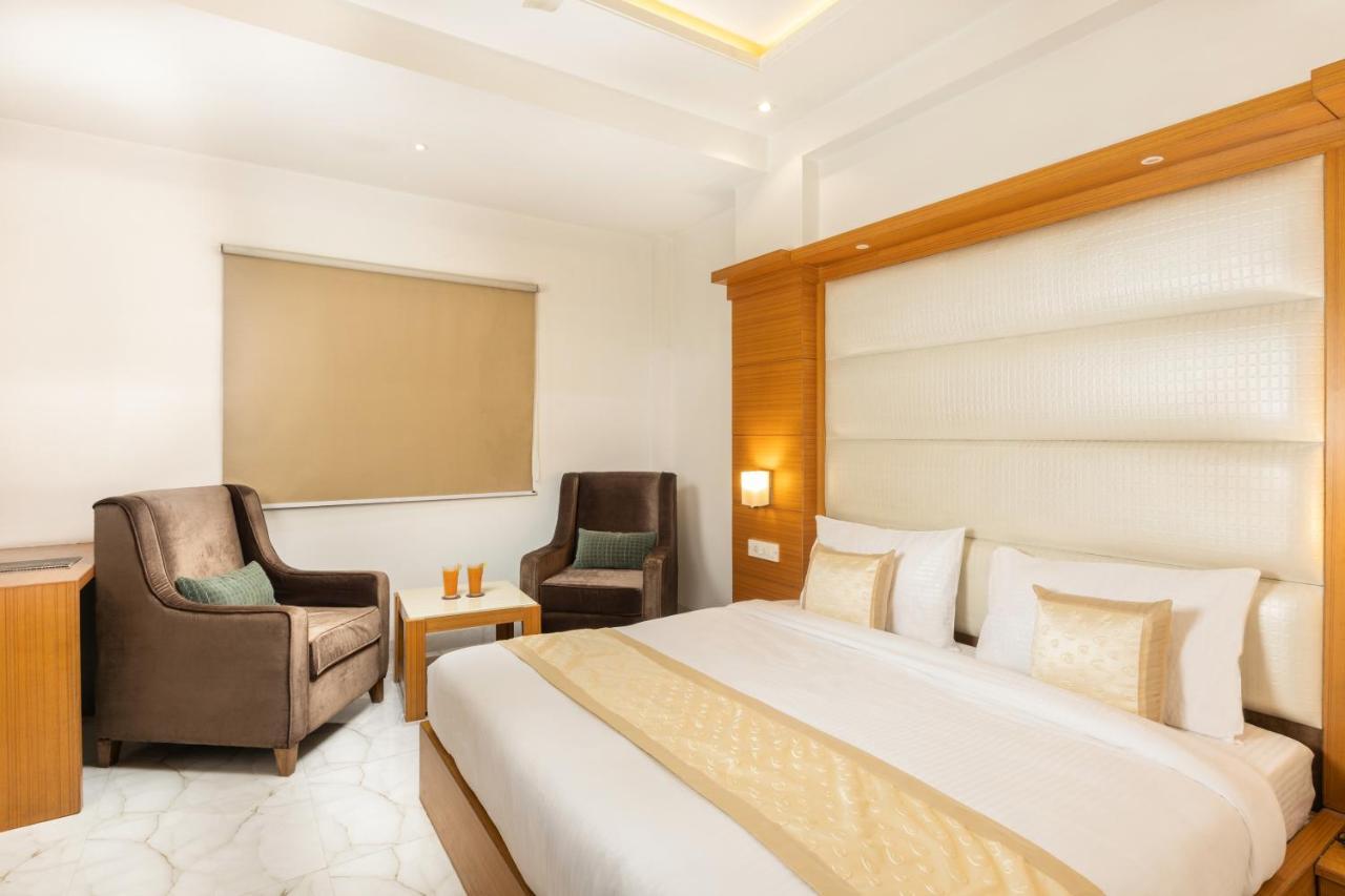 Hotel Delhi 37 By Star Group Near Delhi Airport New Delhi Bagian luar foto