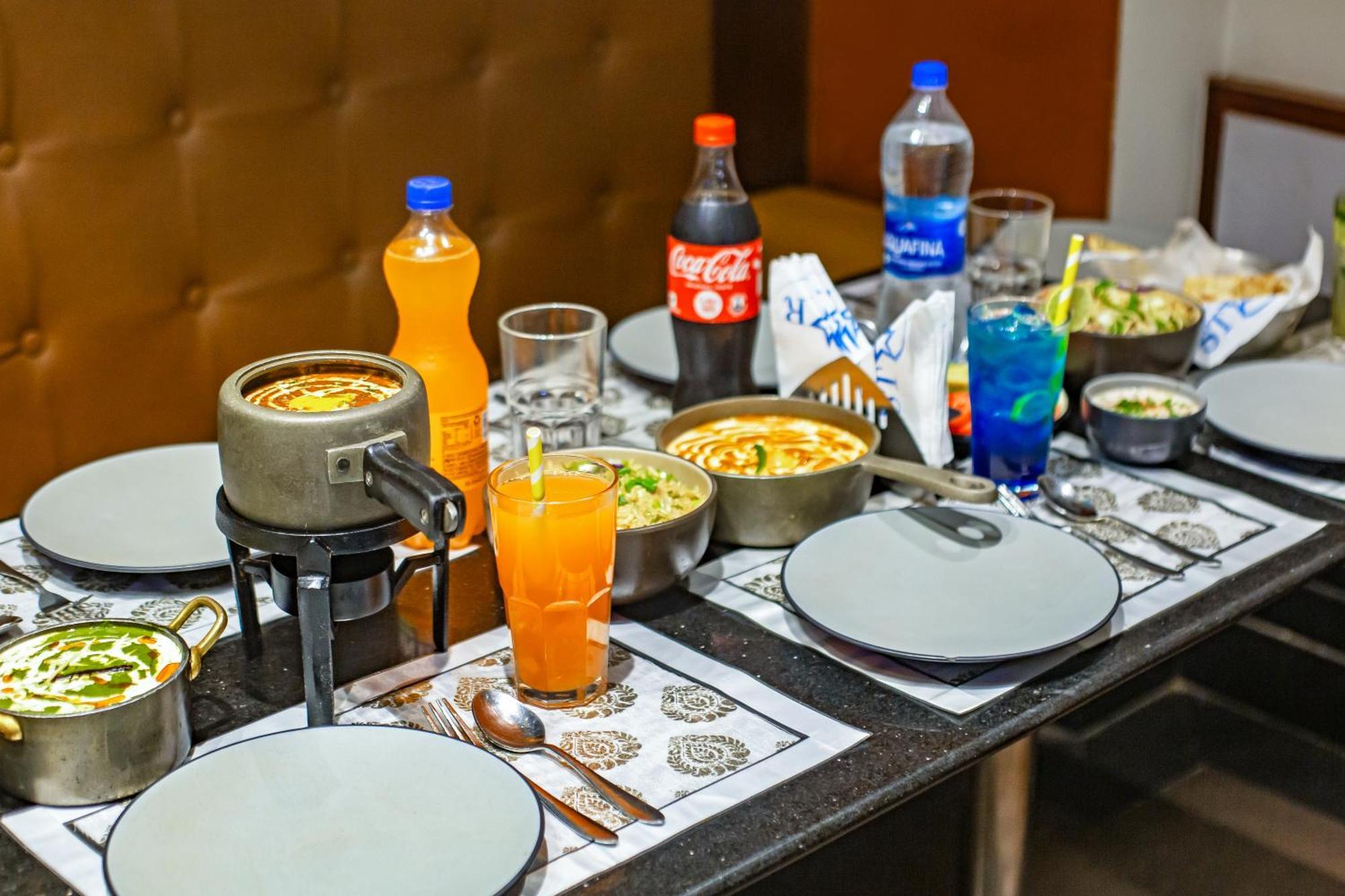 Hotel Delhi 37 By Star Group Near Delhi Airport New Delhi Bagian luar foto