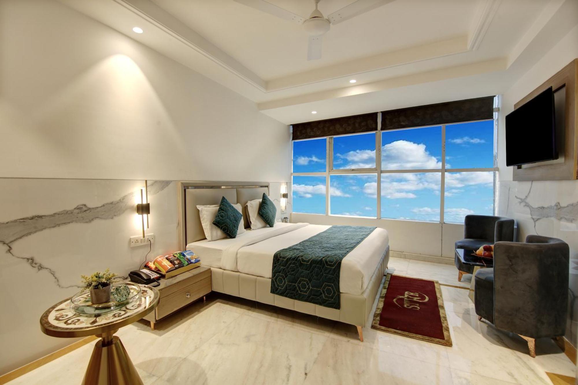 Hotel Delhi 37 By Star Group Near Delhi Airport New Delhi Bagian luar foto