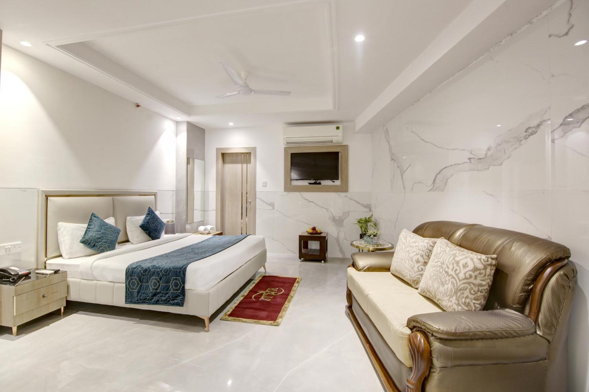 Hotel Delhi 37 By Star Group Near Delhi Airport New Delhi Bagian luar foto